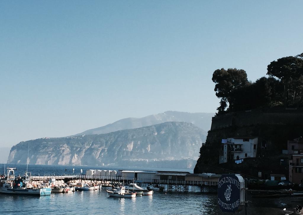 Estate4Home - La Grotta Azzurra Sorrento Luaran gambar