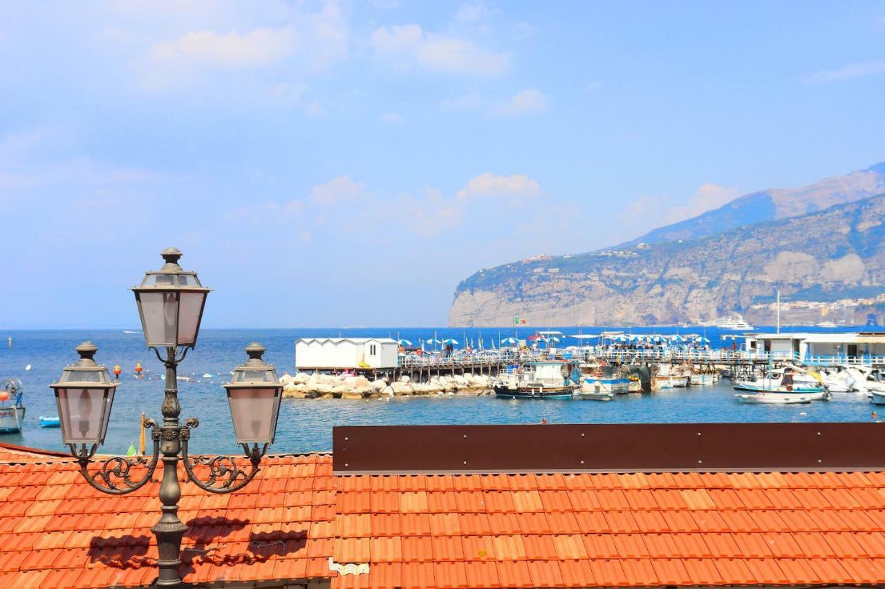 Estate4Home - La Grotta Azzurra Sorrento Luaran gambar
